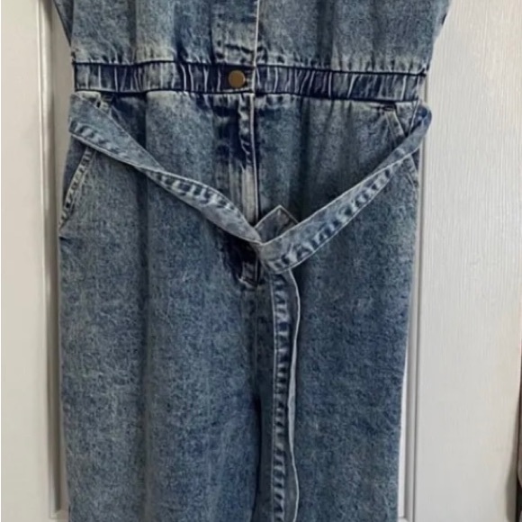 Justfab Denim Jumpsuit - Picture 6 of 7